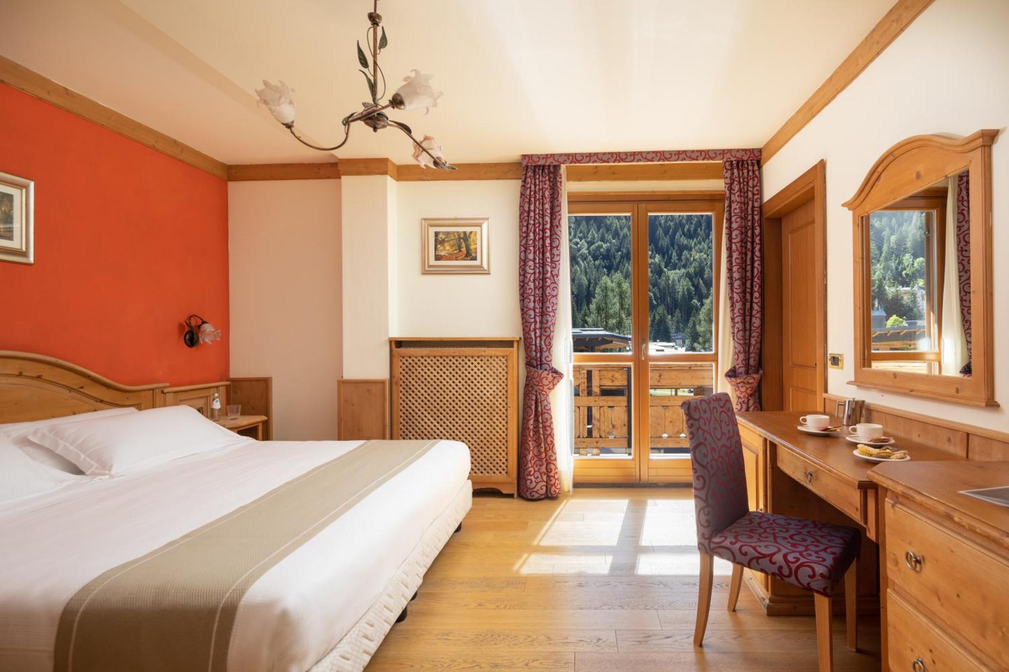 Hotel Splendid Madonna 外观 照片